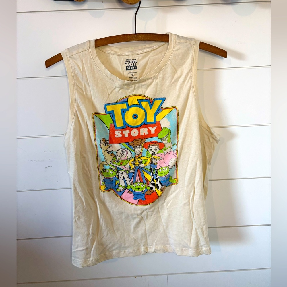 Disney Toy Story tank top size XL